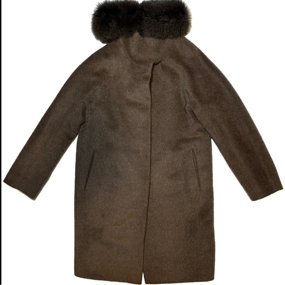 Jackets & Blazers - Izzat Baba Women Fur Coat 2 Piece with Fur Magnetic Scarf Size Small